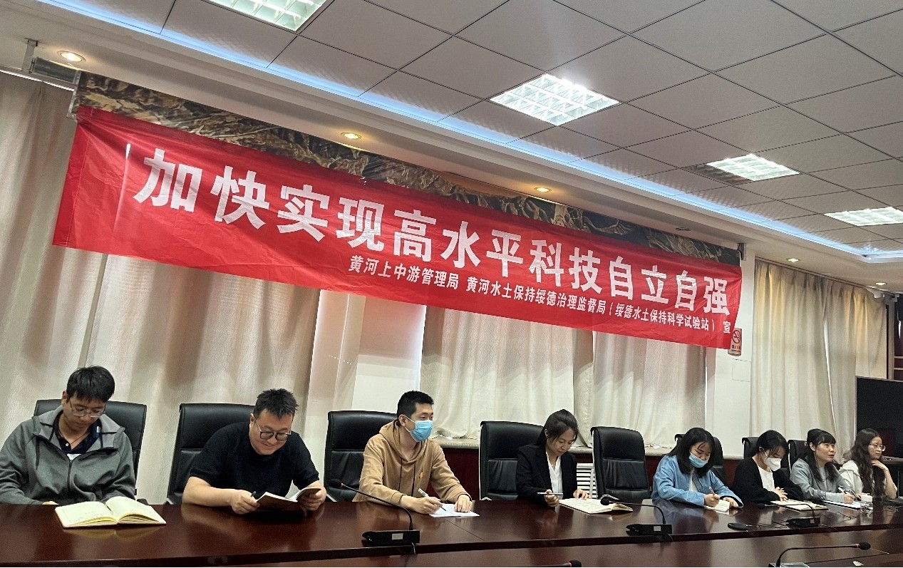 chenjiarui.jpg chenjiarui.jpg