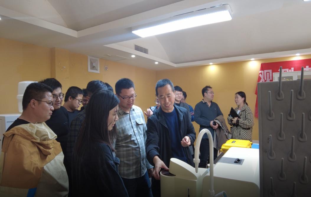 图片3.jpg 图片3.jpg