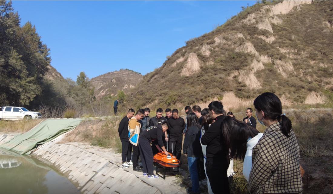 图片2.jpg 图片2.jpg